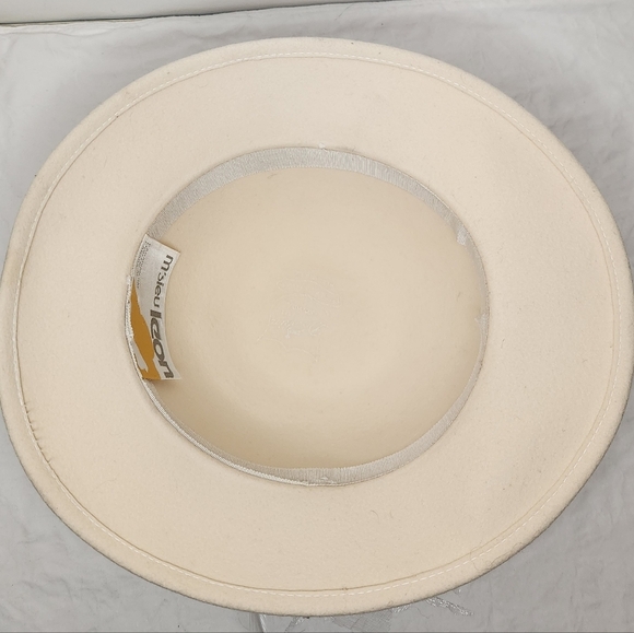 60s Floral Feathered Bowler Hat - Picture 8 of 15